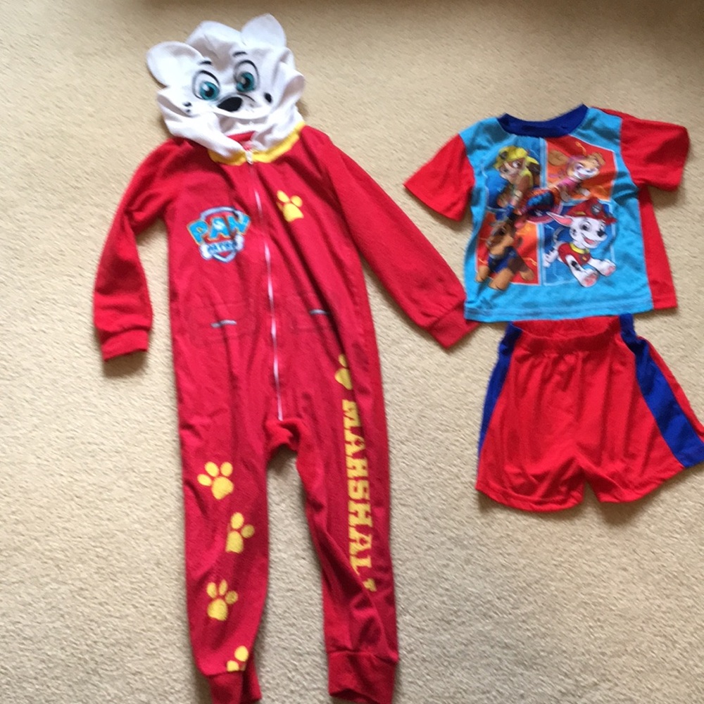 Boys 4T pajamas paw patrol